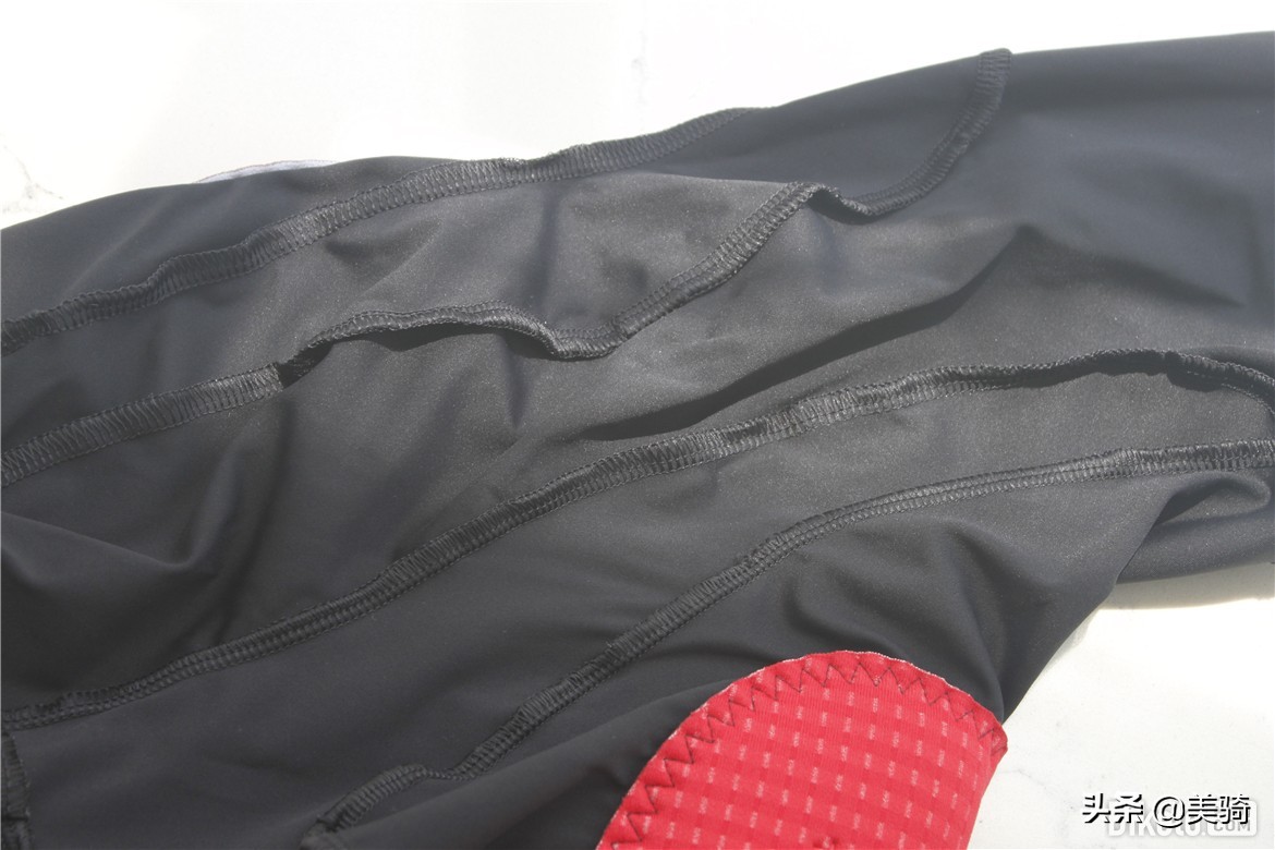 迪卡侬基础款骑行裤评测,迪卡侬ag2r骑行裤测评