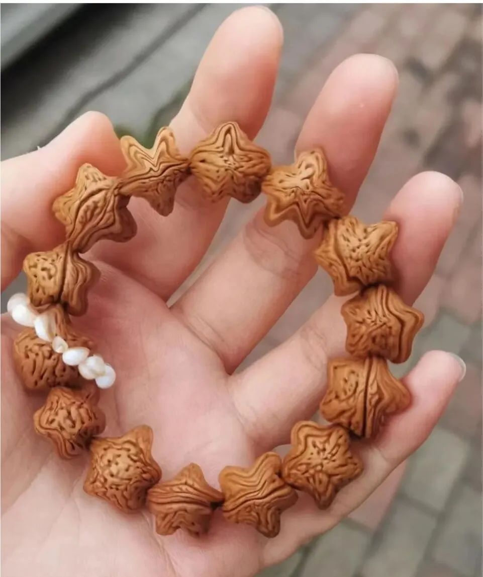 与众不同的双棒文玩，是时尚达人追求的最终目标