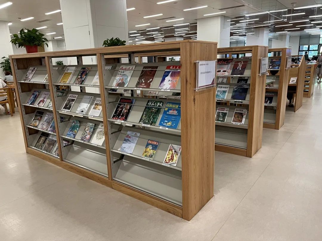 深夜图书馆看书,图书馆攻略