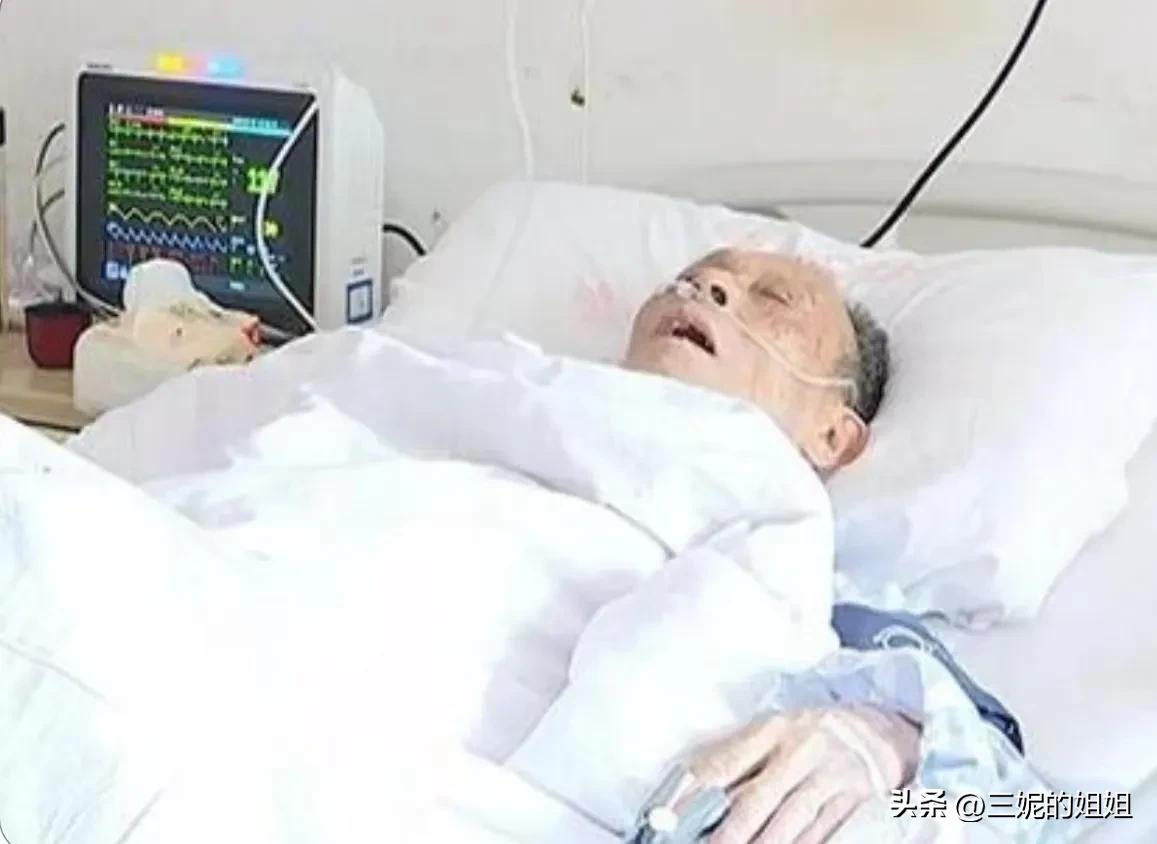 手术后发烧是不是代表感染了,手术后感染发热症状