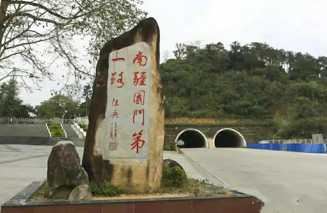 自驾游德天瀑布万尾金滩,广西金滩到德天瀑布沿途风景