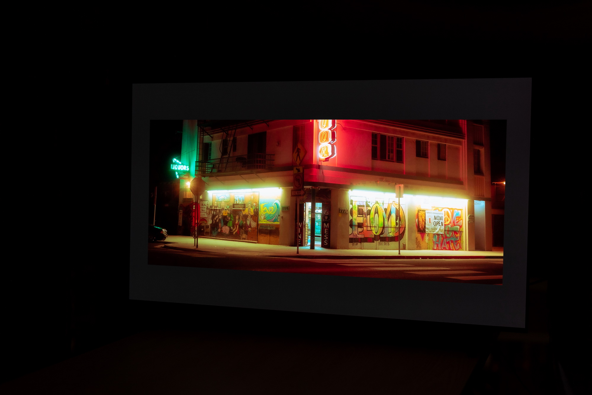 2022桌面*党**终极之选？LG42C2OLED游戏电视