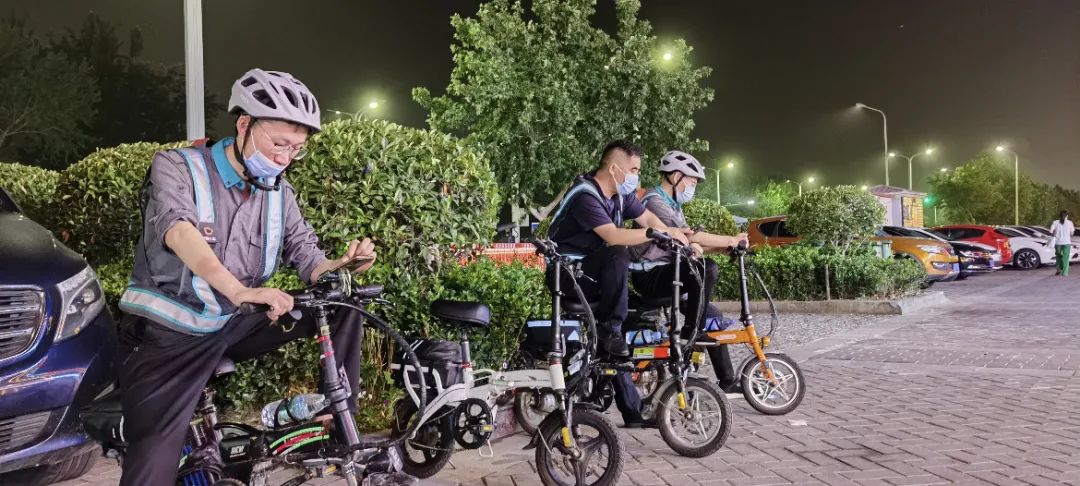 代驾下雨天接单的心酸,全职代驾后半夜接单技巧