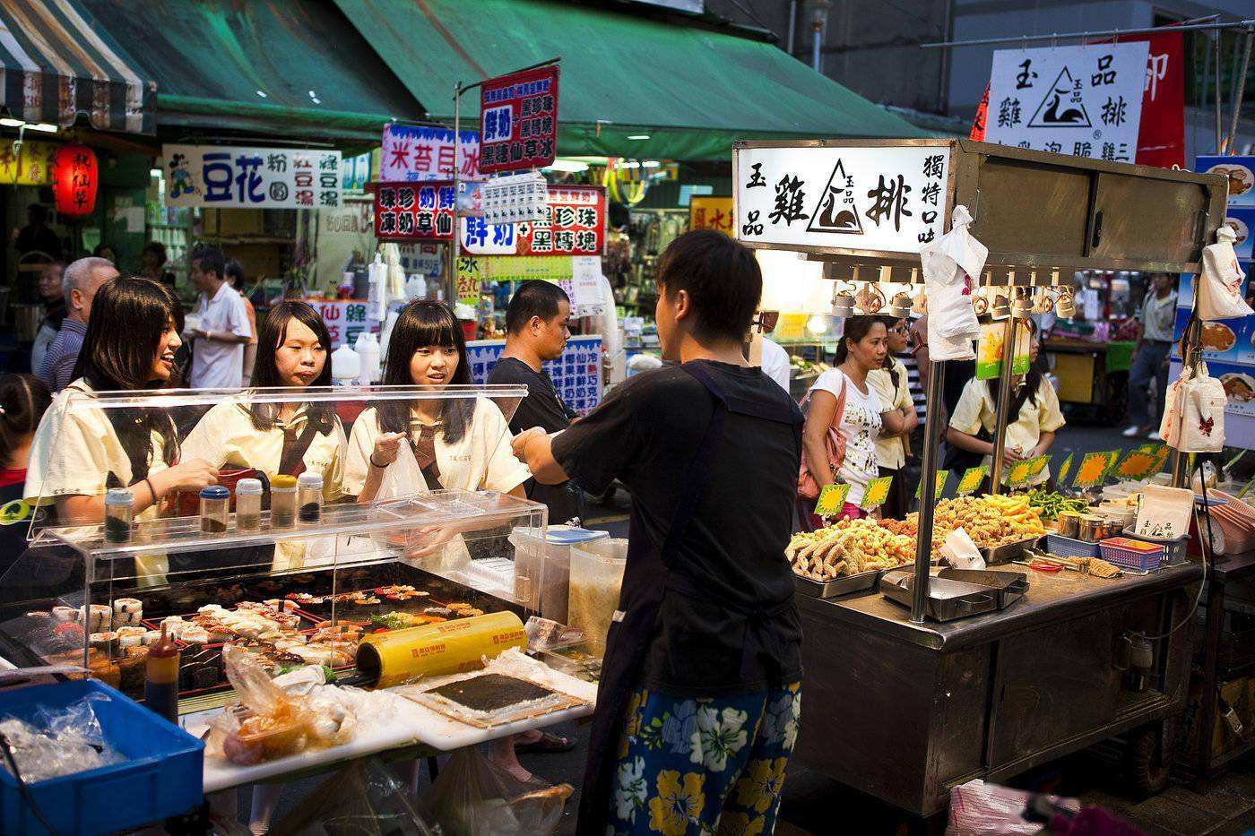 地摊生意最好的创业,摆地摊创业的好行业有哪些