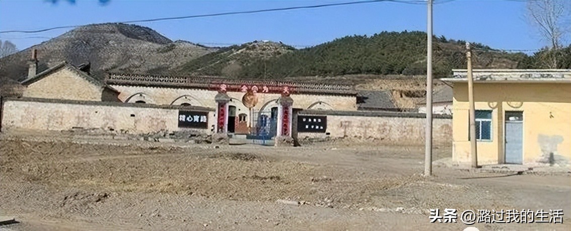 悠久的小火车历史,长钢小火车的历史记忆