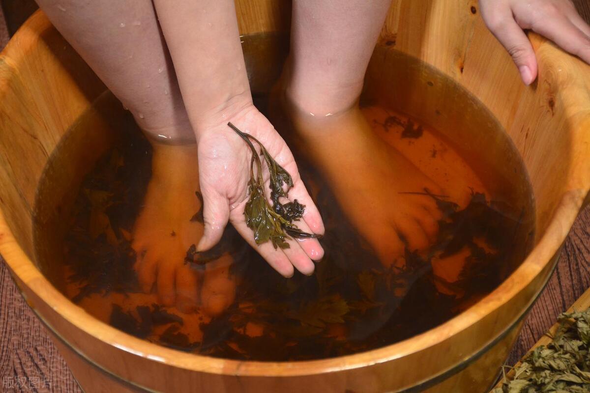 湿气重长湿疹怎么调理夏天特别痒,湿气重长湿疹怎么调理