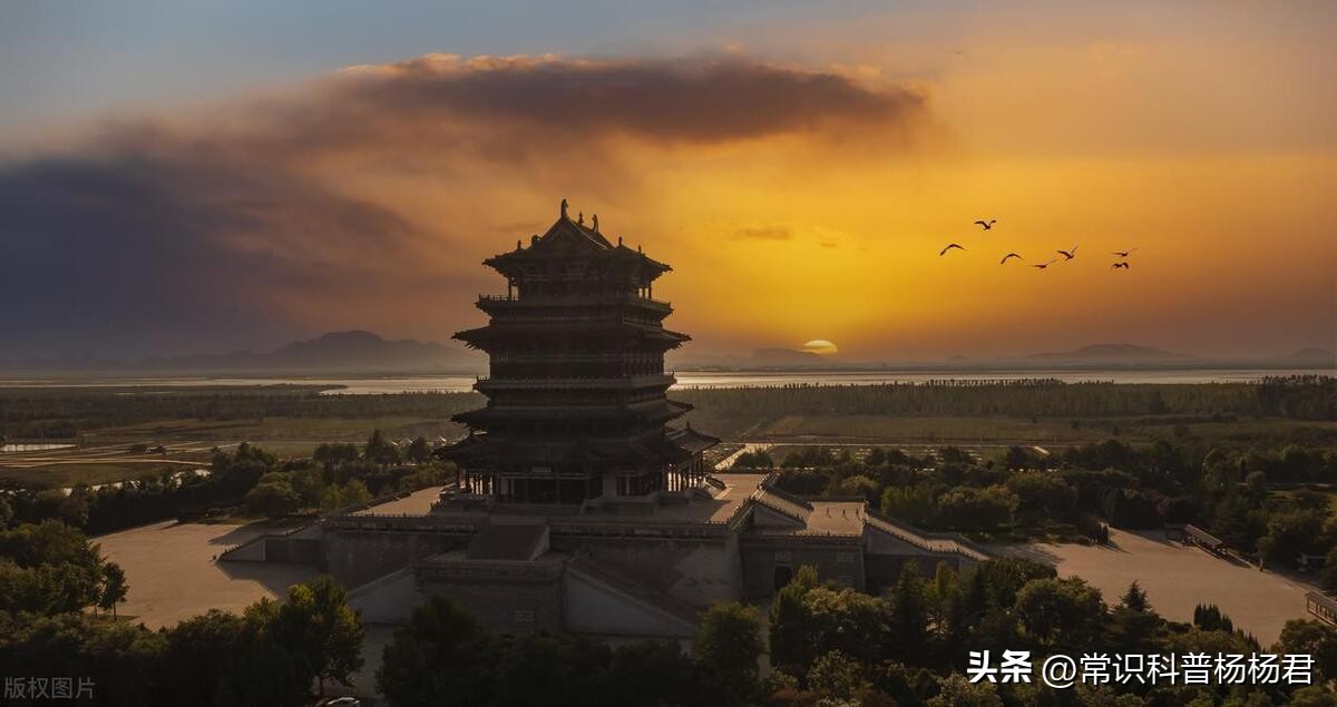 中国古代四大名楼的文学表现,中国古代四大名楼的四首诗