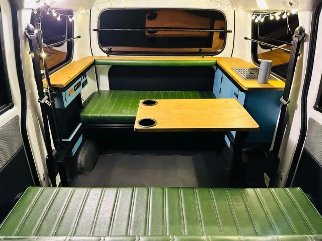 面包车怎么改床车不违法,适合改床车的面包车