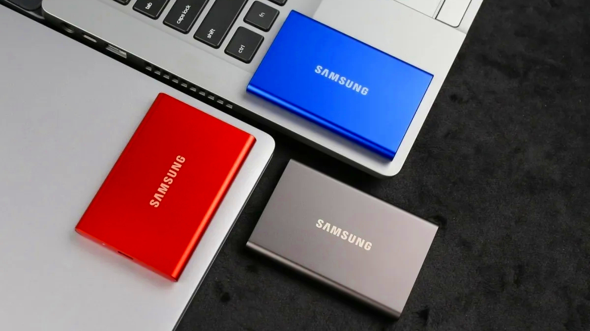 闪迪金士顿三星哪个固态硬盘最好,闪迪三星固态硬盘