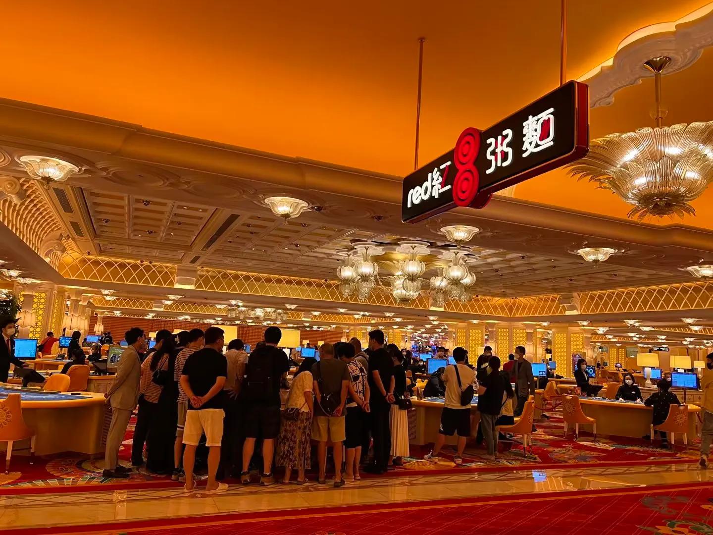 普通人去澳门香港旅游好吗,内地人先去澳门还是先去香港旅游