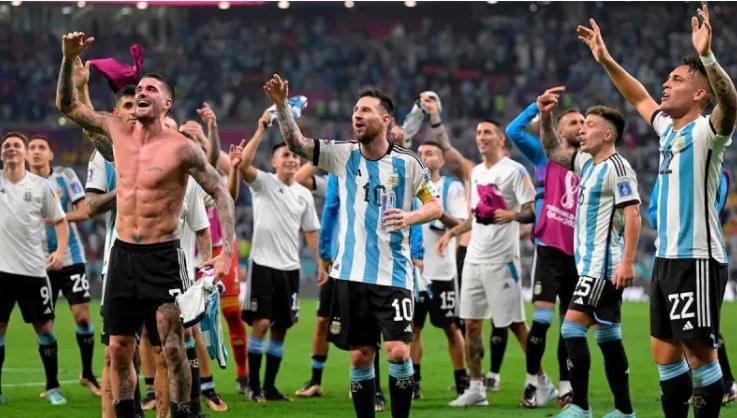 梅西将冲击生涯第45冠何时开始,梅西16年决赛