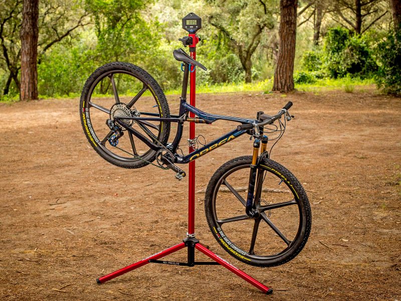 整车8.85千克​Orbea携手Brujula打造轻量XC软