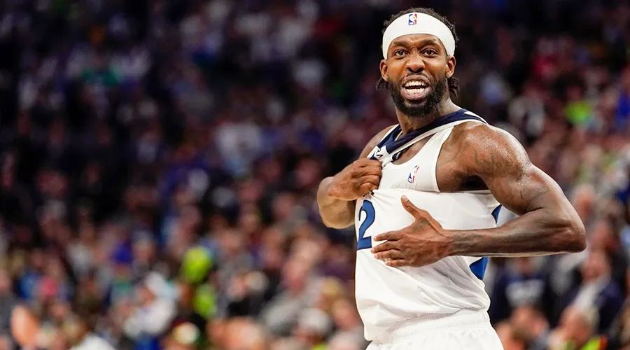 一只狗带领一群狼,关于一只狗带领一群狼的电影