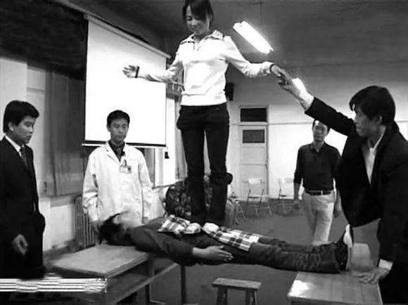 催眠认知疗法治疗抑郁,自我催眠治疗抑郁焦虑效果