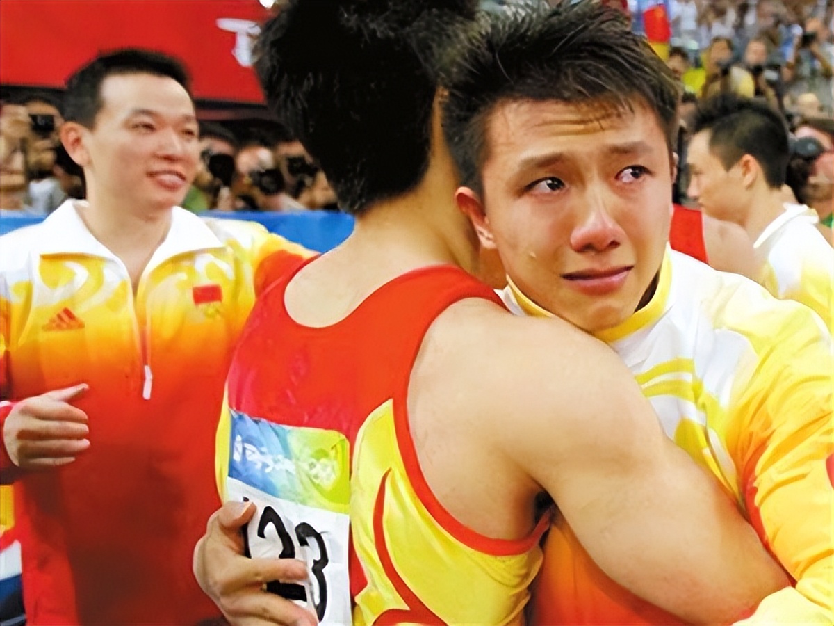 蹦床公主何雯娜和陈一冰,蹦床公主何雯娜夺冠