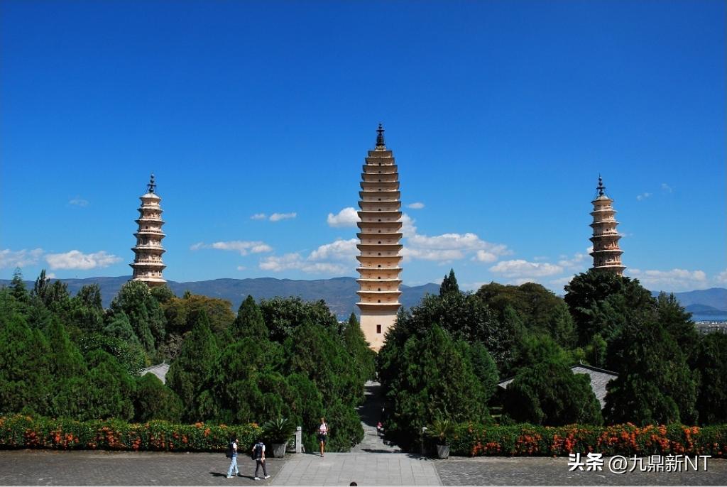 中国的佛塔一般是多少层,中国的佛塔均为高僧的骨塔吗