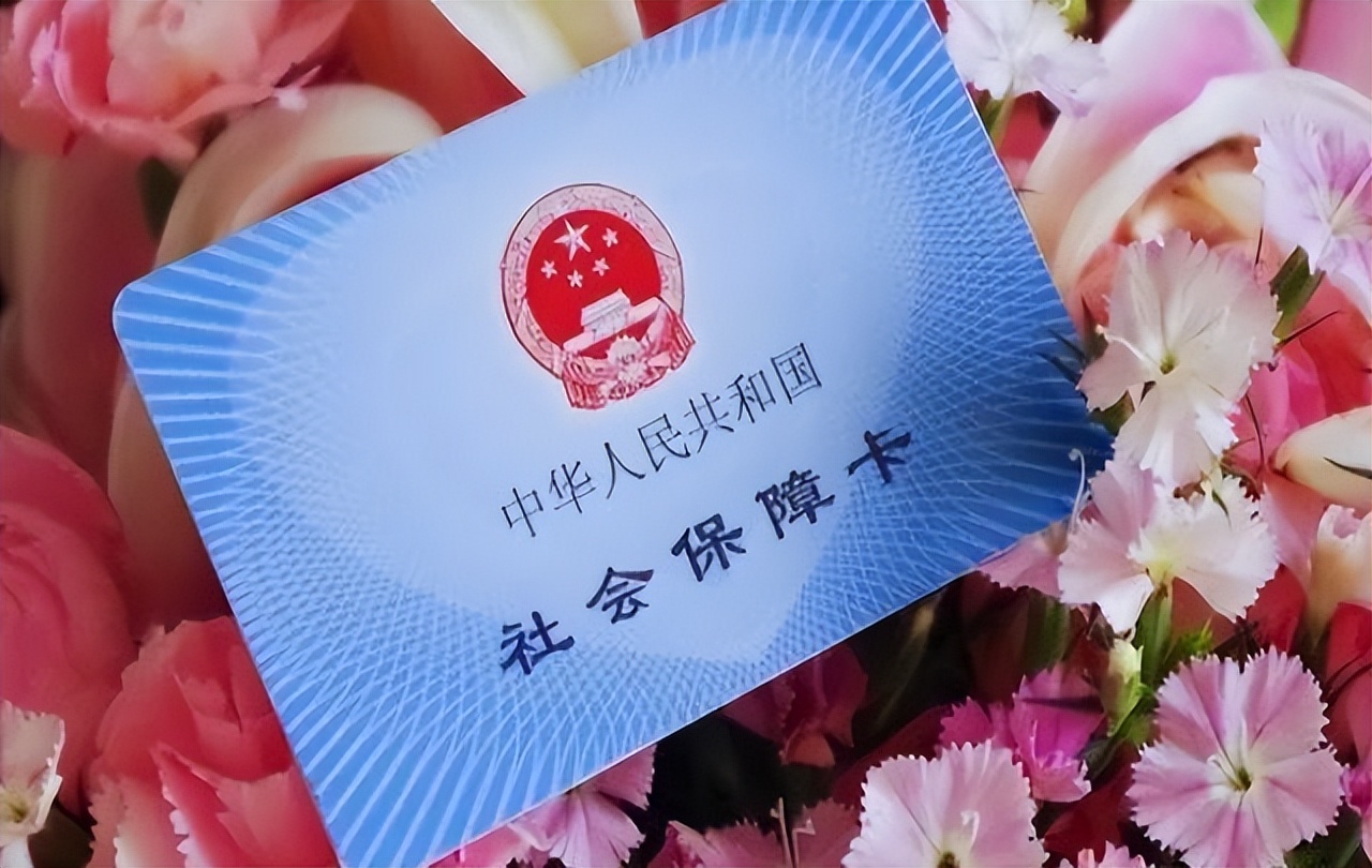 为啥大街小巷的药店越来越多,为什么现在大街上的药店越开越多