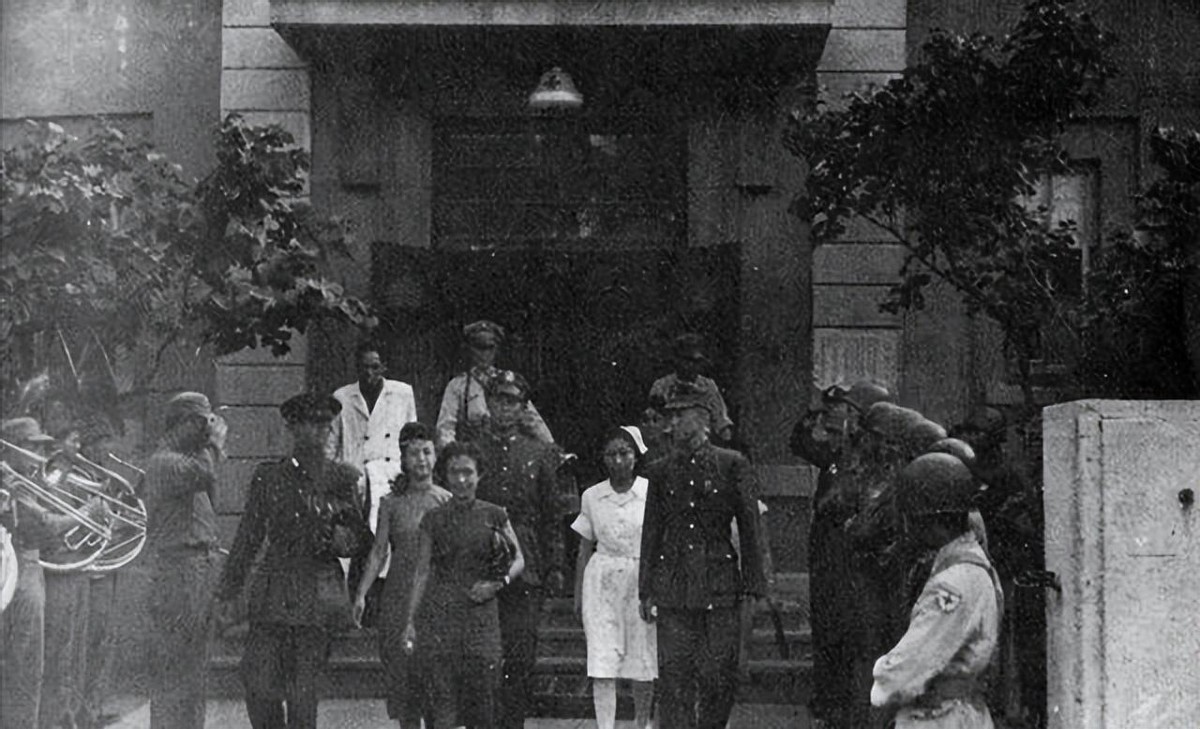 1948年,汉口发生一骇人听闻的特大轮奸案,恶徒行径可谓*兽禽**不如