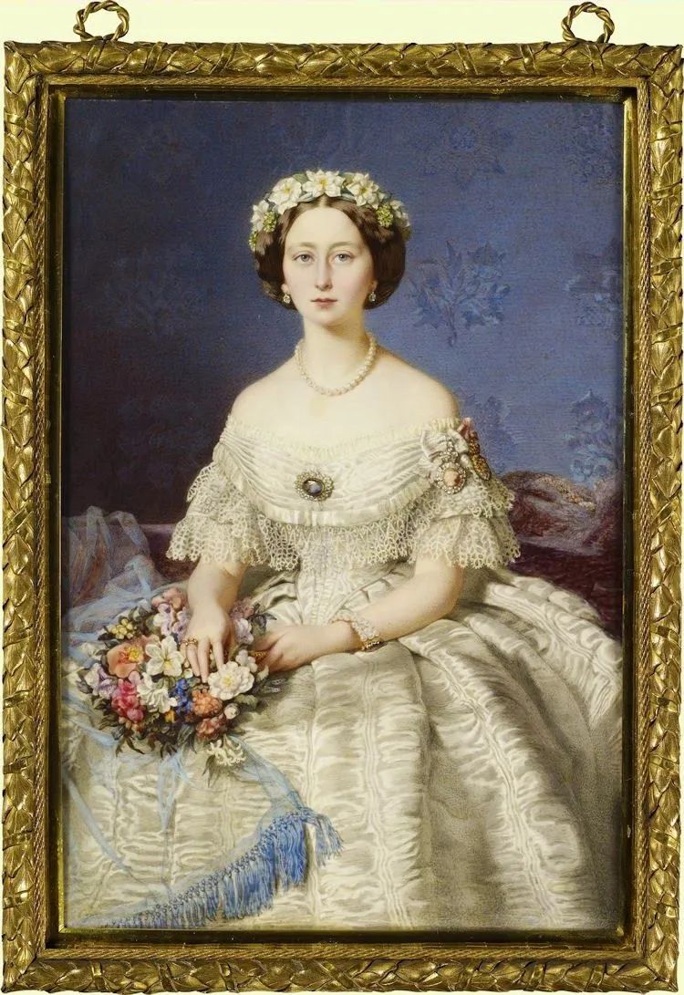 蝴蝶结一扇翅膀，便荡漾起多少浪漫的梦？