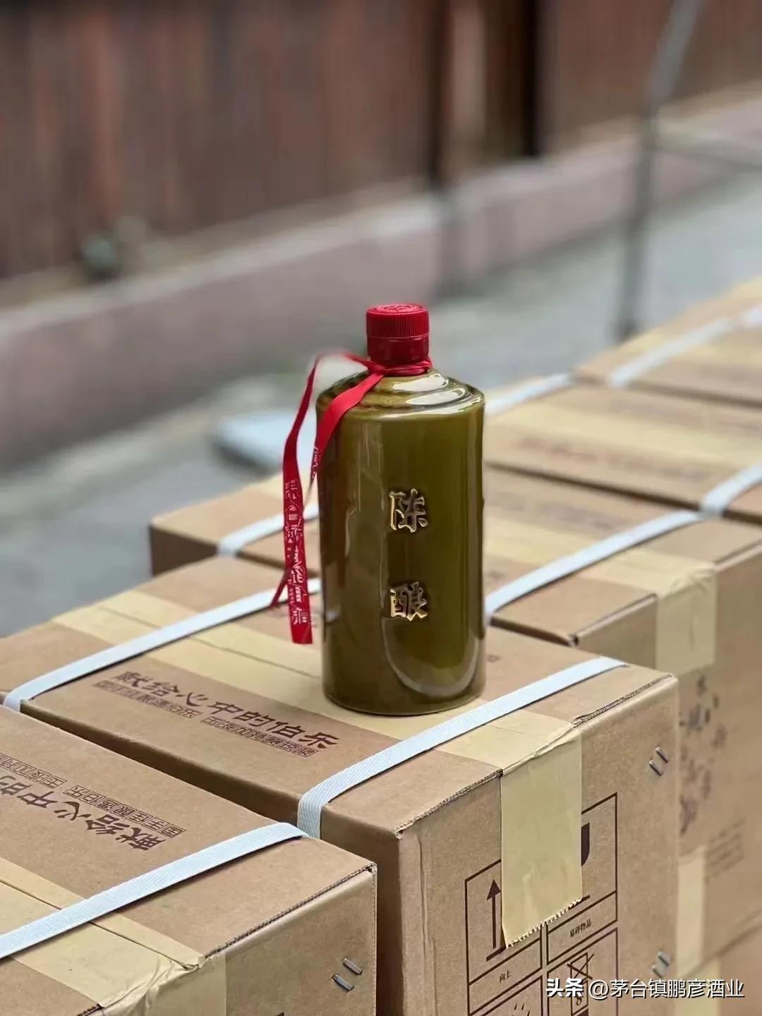 茅香坤沙酒跟酱香坤沙酒怎么区分,贵州茅台酒的酱香与茅香的区别