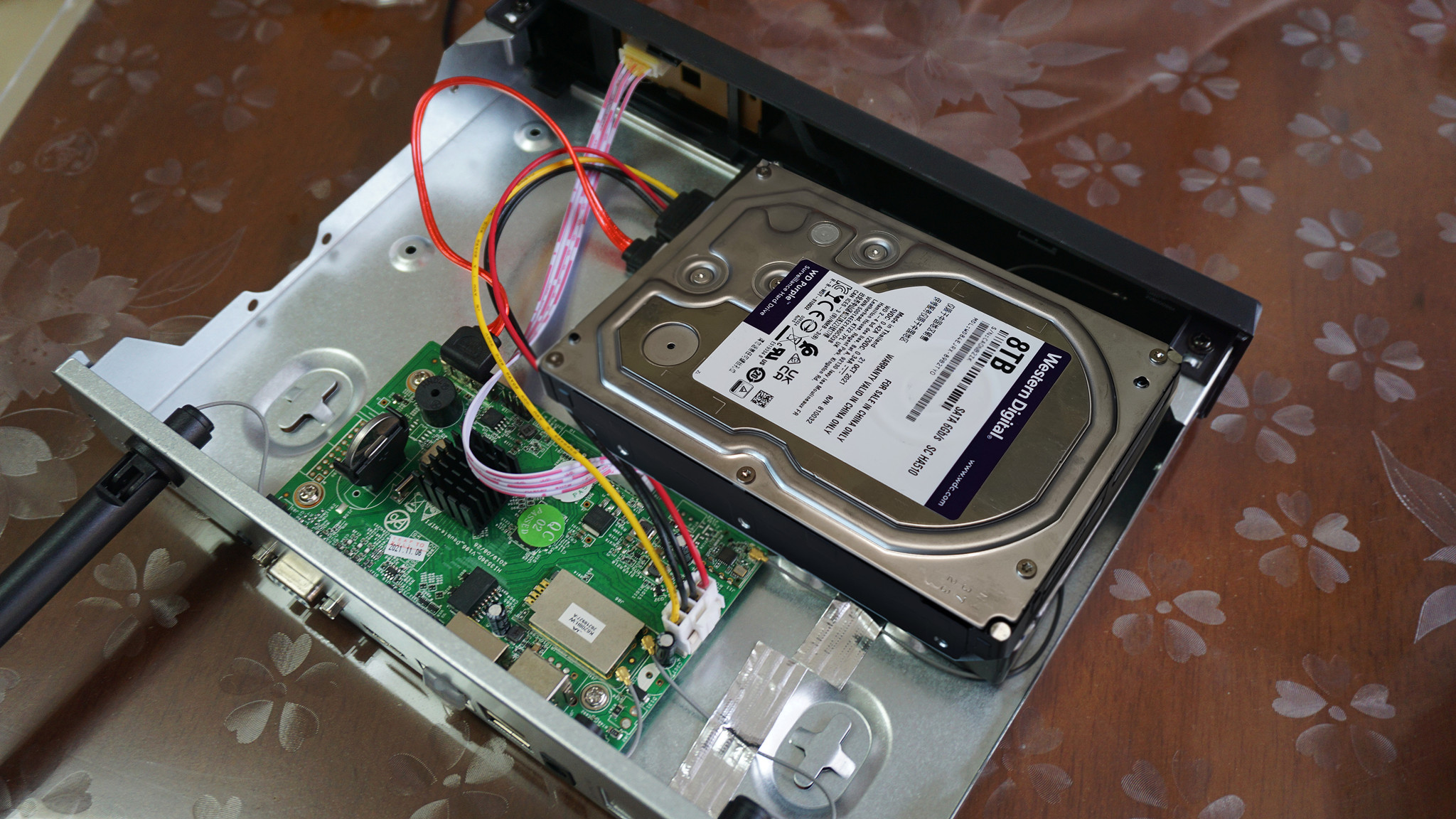 西数紫盘新款旧款,西数硬盘紫盘8tb新款跟旧款区别