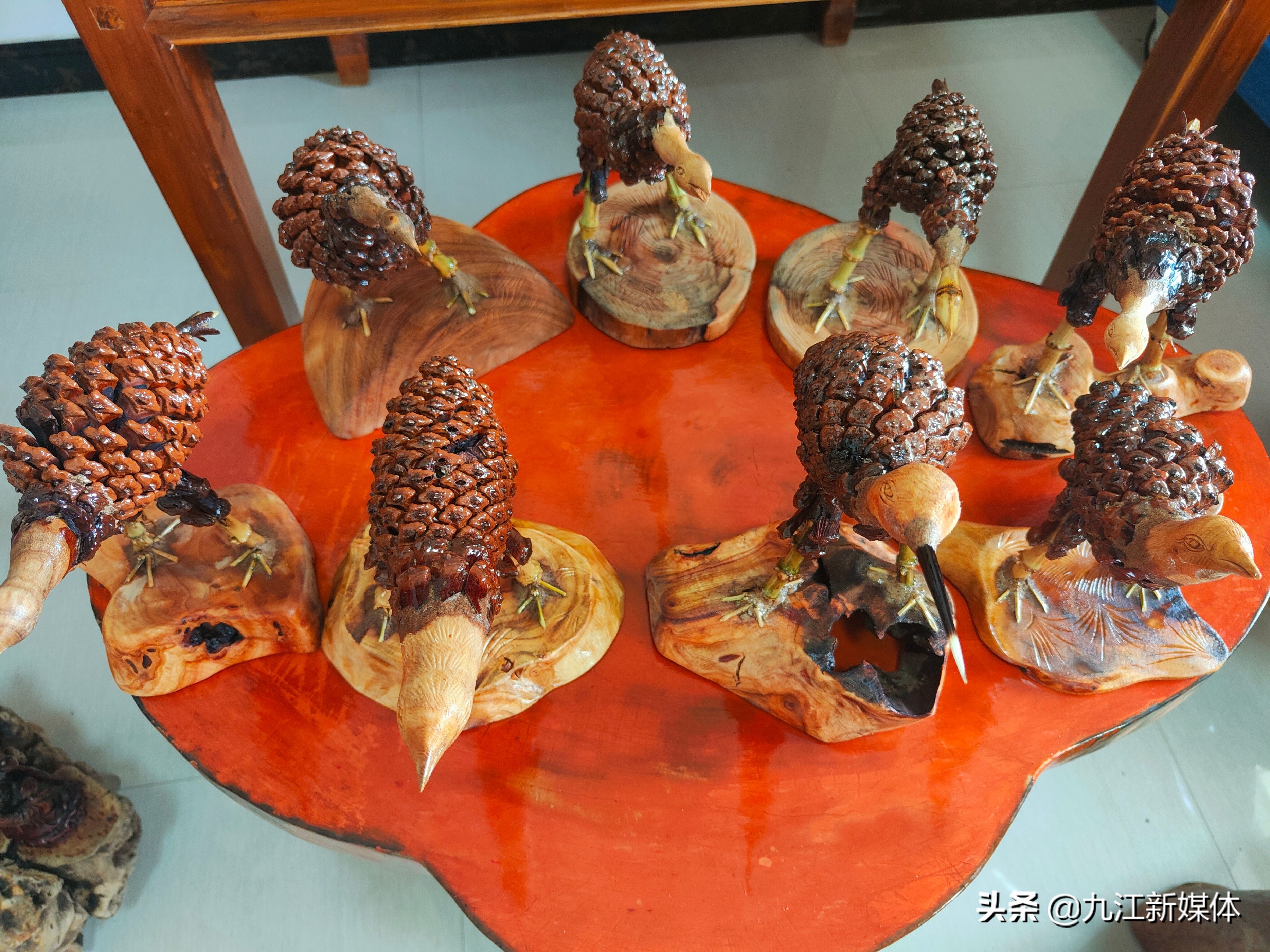 江西省根雕大师,民间根雕艺人展示根雕