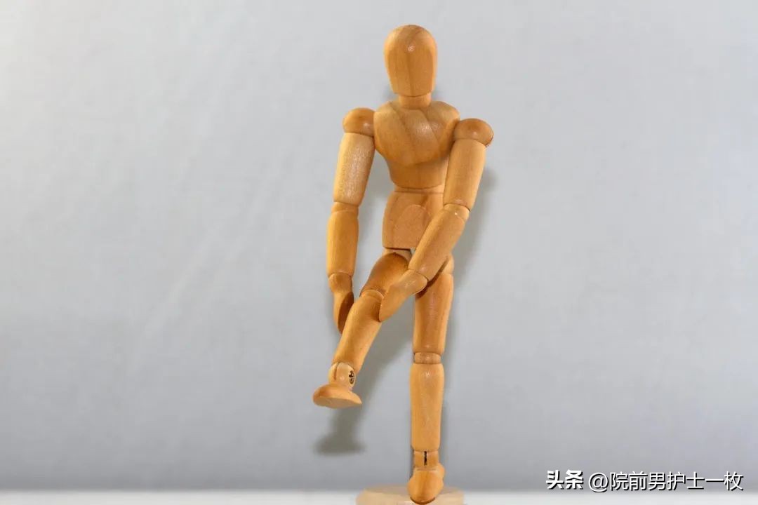 痛风诊治中需要注意哪些问题,痛风的治疗与饮食