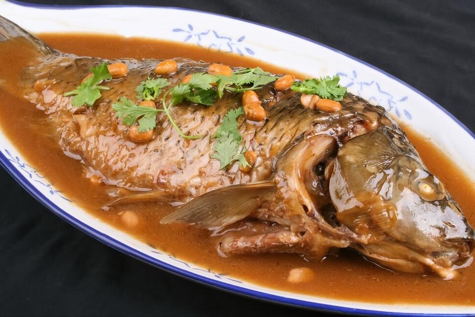 炖鱼的最好吃方法不腥不柴,不管炖什么鱼都要知道的技巧