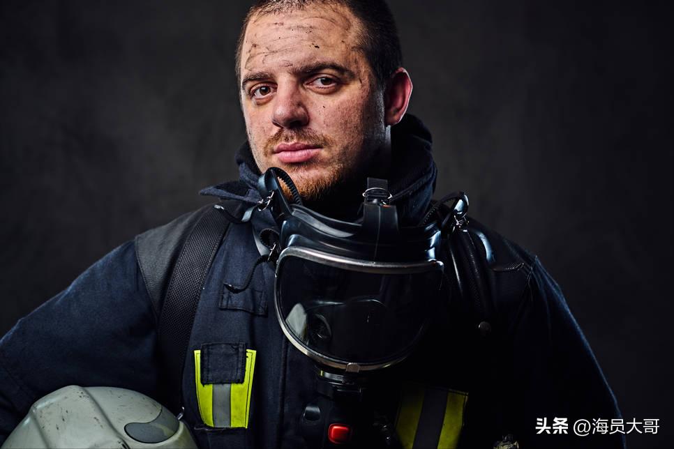 船到美国，船员体验当地人的生活，一升汽油一块钱，真是差距大