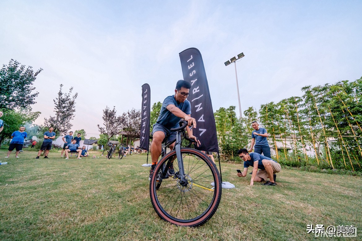 迪卡侬最新款公路车,不止于尔迪卡侬公路车新品发布会