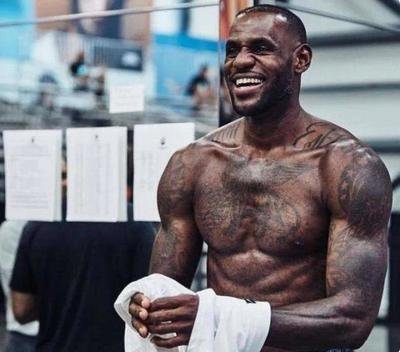 各大腹肌男,腹肌男合照p图