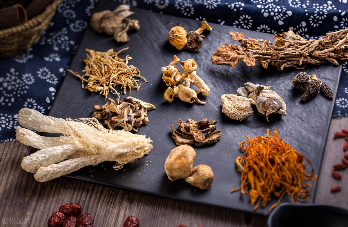 阴囊潮湿，瘙痒难忍，中医一方，健脾祛湿