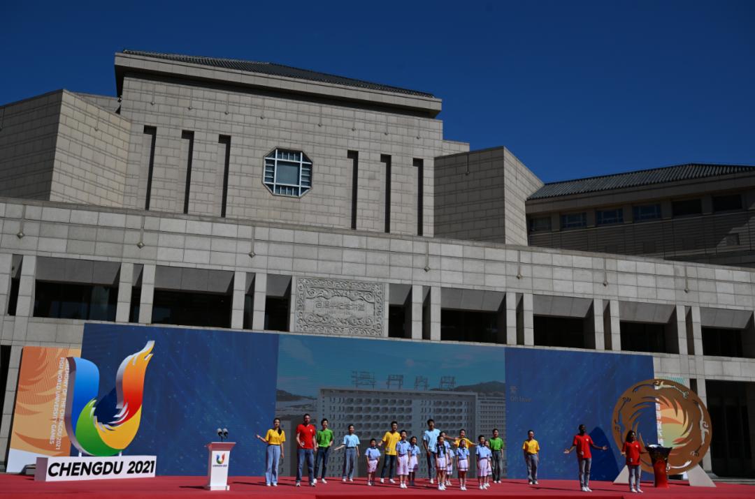 大运火炬成都,成都大运会火炬传递启动