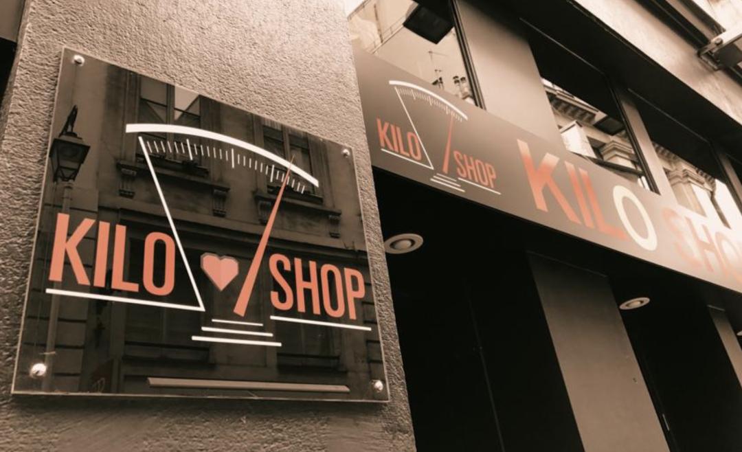 明星都抢着穿！让法国时尚达人痴迷的“破烂衣服”到底有什么魔力