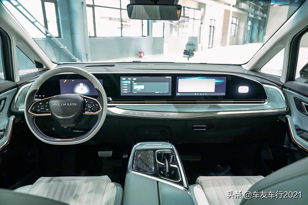 行动不便的人适合坐的车,适合行动不便老人的汽车