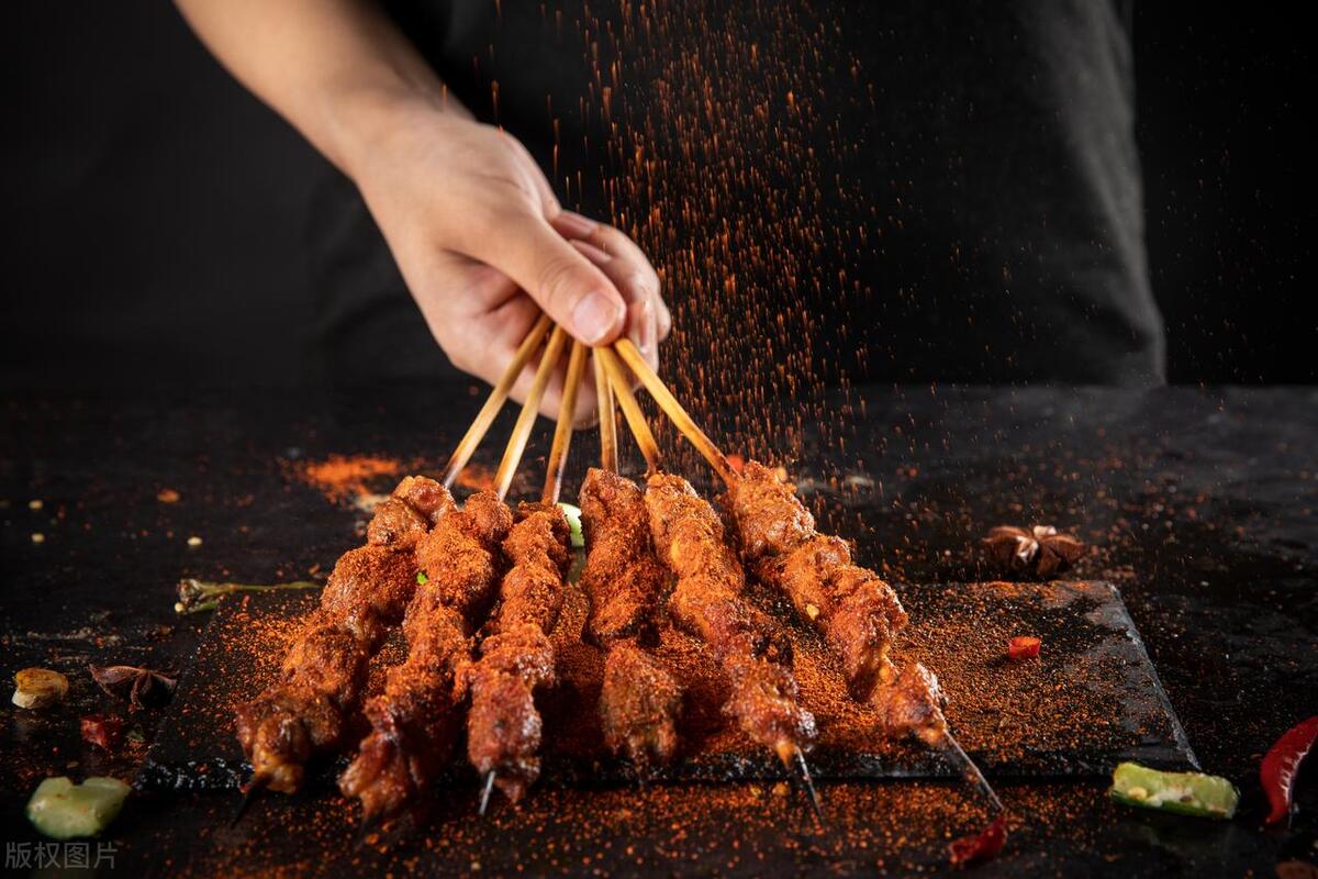 6种最火爆的街边小吃生意,暴利小生意街边小吃