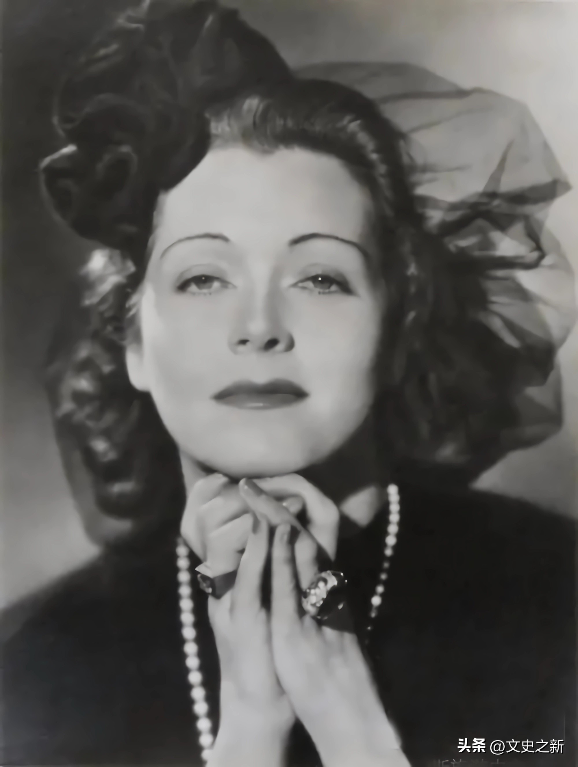 苏联美女间谍奥尔加：德国影后，*诱色**希特勒及多名手下，结局如何