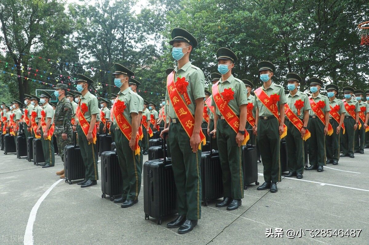 当了八年兵的退役士兵出路,当五年兵退伍感觉好迷茫