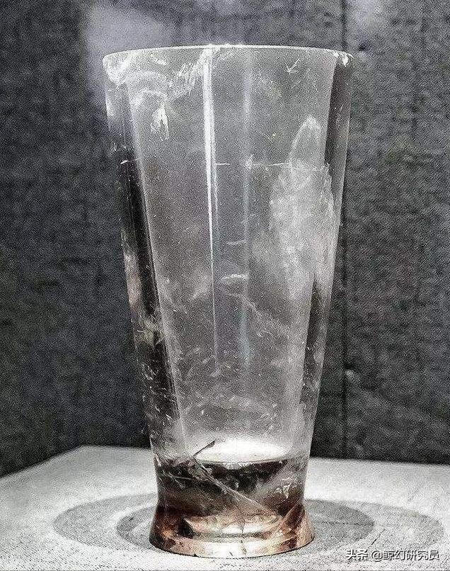 杭博镇馆之宝战国水晶杯,中国战国水晶杯