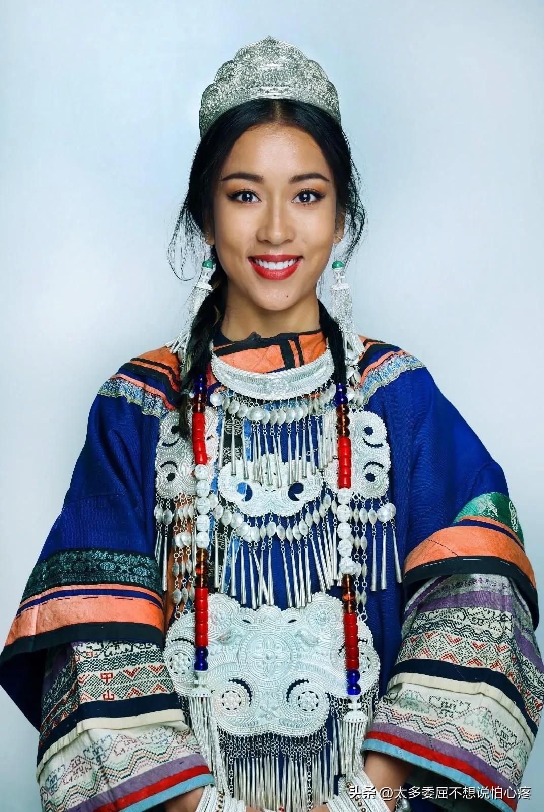 娱乐圈哪些改名换姓的女明星,娱乐圈中改名的20位女明星