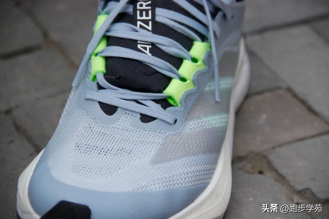 adizeroboston12耐用吗,adizeroboston12高帮和低帮测评