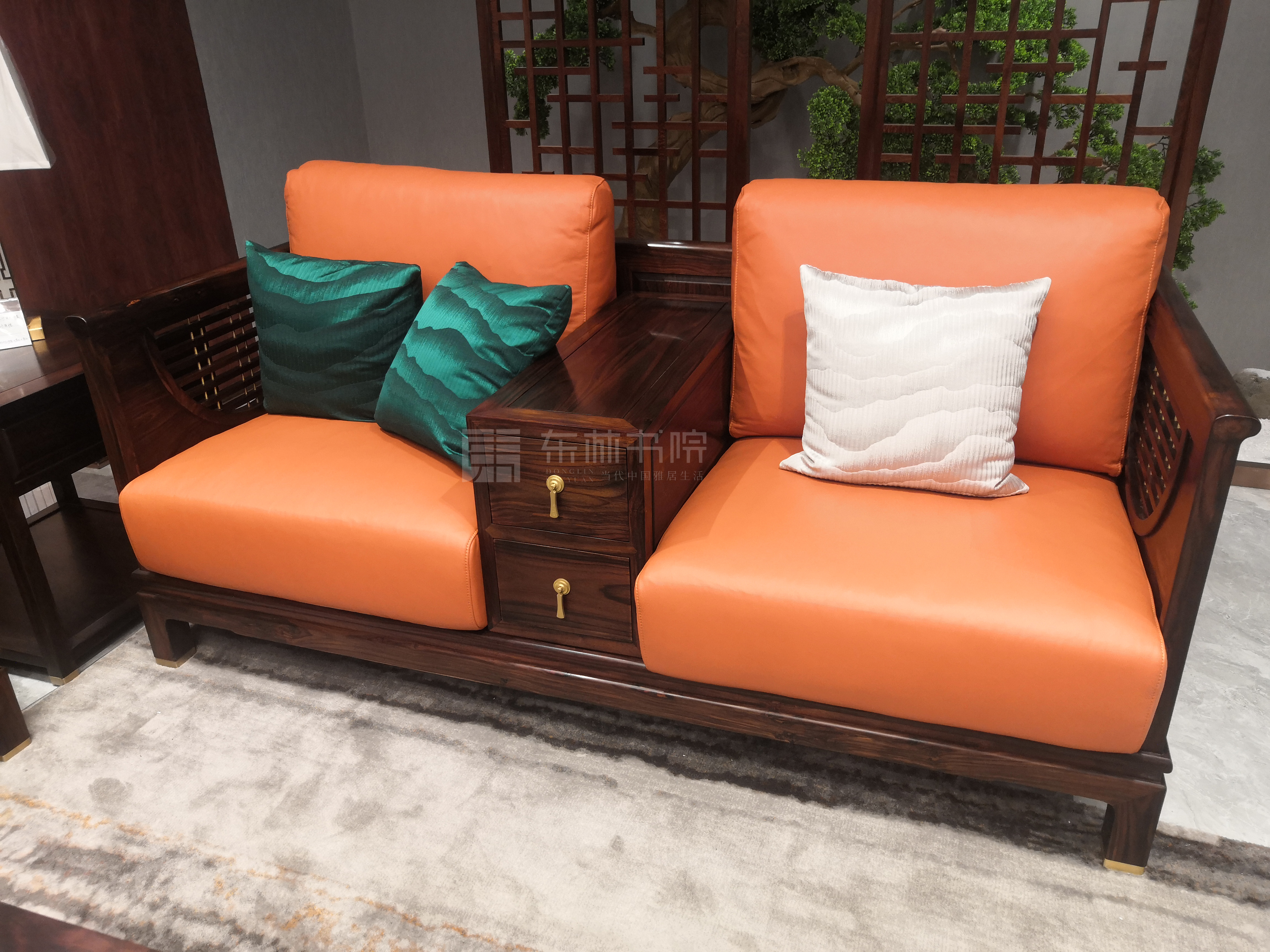 十万左右的新中式沙发,黑酸枝阔叶黄檀新中式沙发