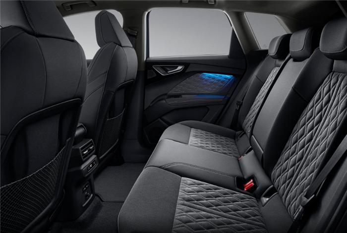 奥迪q4e-tron2024款与2023款区别,2022款奥迪q4sportback40e-tron