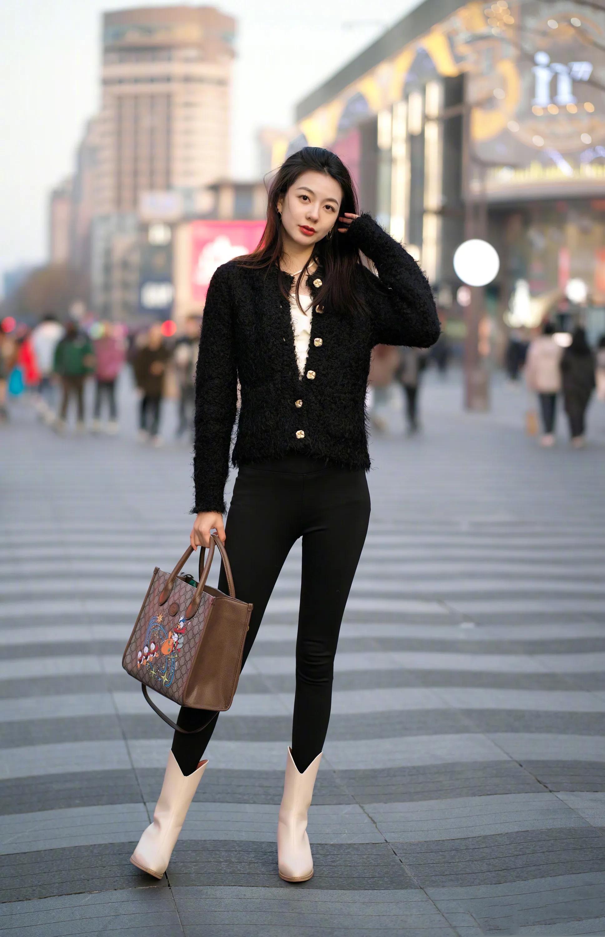 看街拍识包包：Gucci哪些包款最受欢迎？10组穿搭告诉你