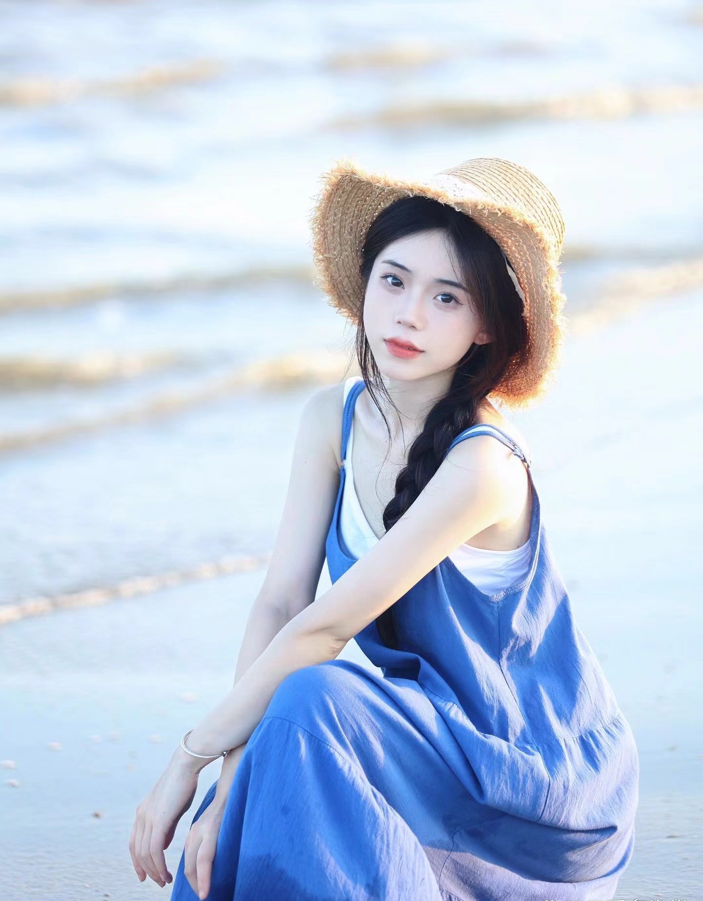 好看的手姿不嫌少，11个自然漂亮的手部姿势，拍照一个比一个好看