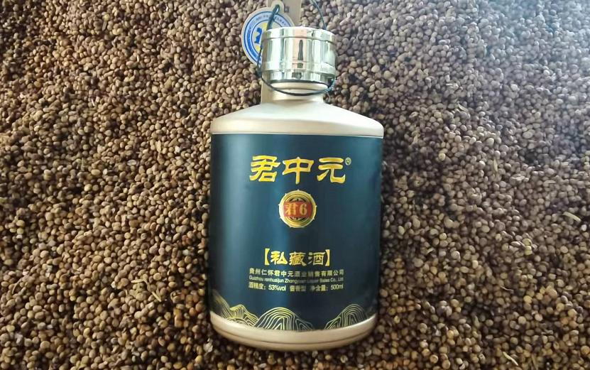 假酒又添“新成员”，网友却纷纷为其鸣不平？行家：难怪会上当