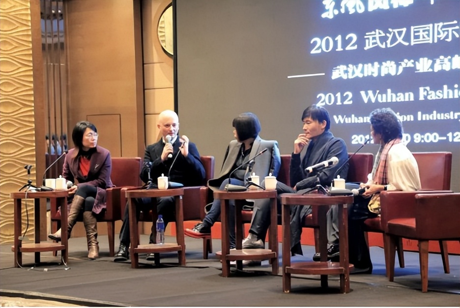 武汉时尚艺术季历年主题,武汉时装周2017时间表