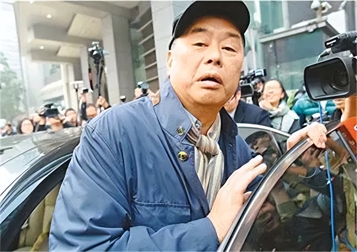 港独大佬*智英黎**：民族败类还敢祸国殃民？