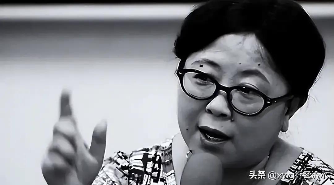 否认*京大南***杀屠**、毒教材、日本风情街，供奉战犯，精日事件何时了