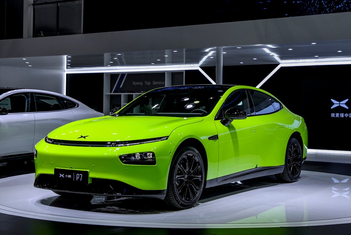 比亚迪海豹550km和小鹏p7,福州零跑c01和小鹏p7对比图